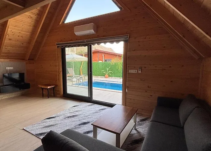 Nirvana Дом отдыха Eskiomerler